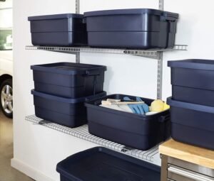 Discover innovative techniques to efficiently store seasonal clothing using underbed storage solutions. Learn how to declutter your closet and make the most of your space. Explore creative ideas that blend style and functionality.